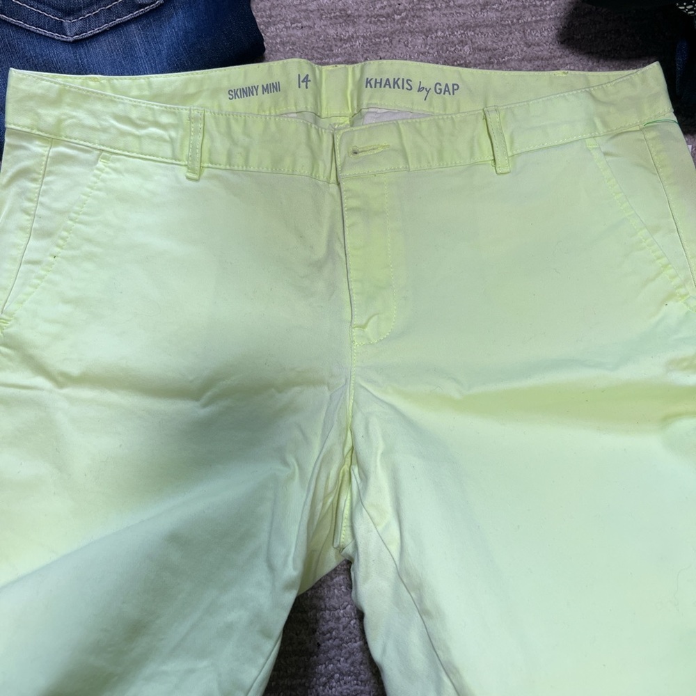 GAP Neon Yellow Skinny Mini Khakis